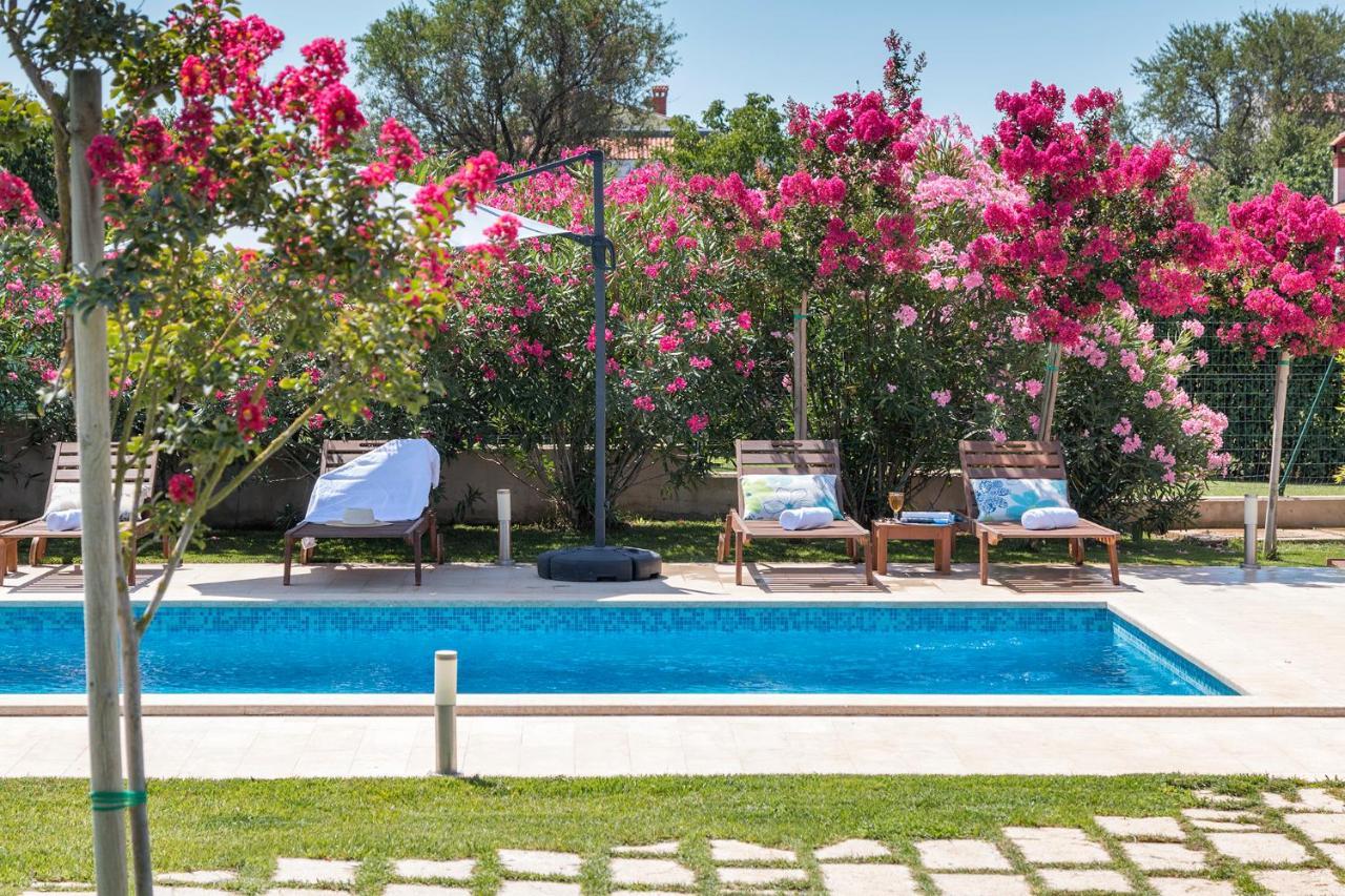 Villa Viviana Fazana Valbandon Heated Pool 외부 사진